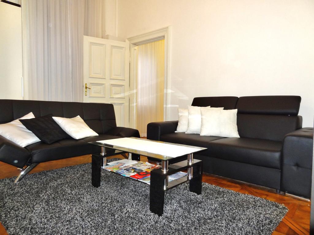 Erzsebet Boulevard Apartment Budapest Eksteriør billede