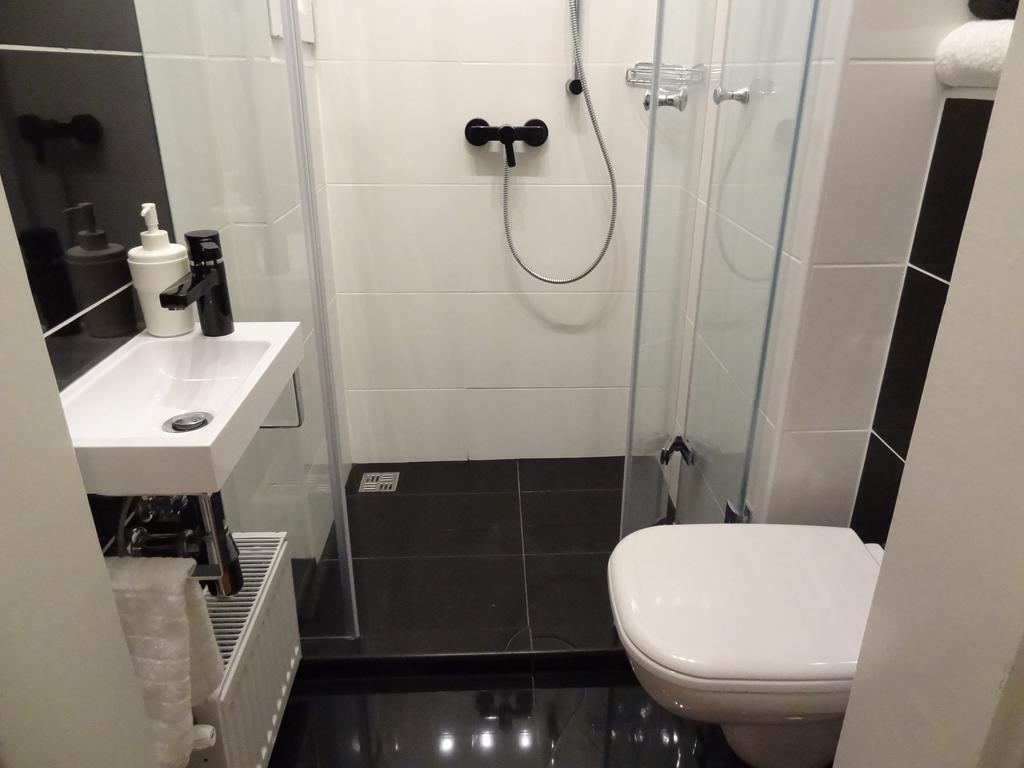 Erzsebet Boulevard Apartment Budapest Værelse billede